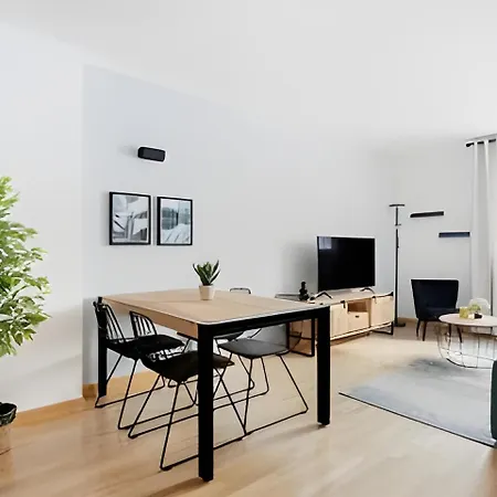 Smile Apartment *